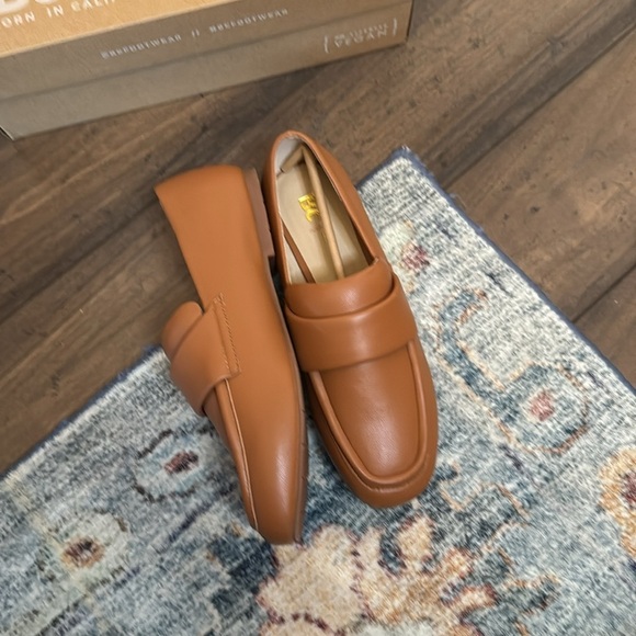 Born in California stay focused loafer in cognac brown size 8  - Picture 8 of 9